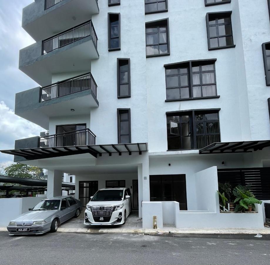 Pangsapuri The Cove Duplex 13pax 3br 4bathroom 2parking By Iwh
