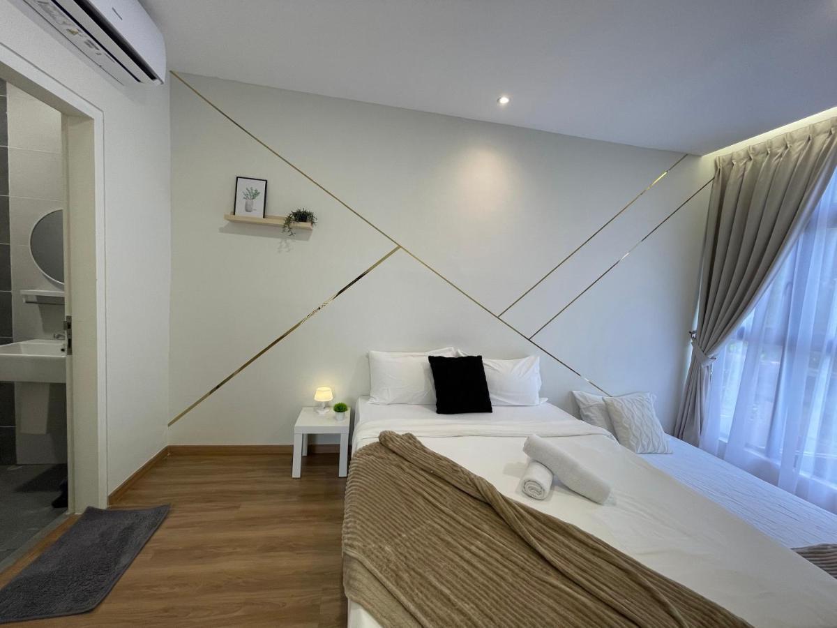 Pangsapuri The Cove Duplex 13pax 3br 4bathroom 2parking By Iwh