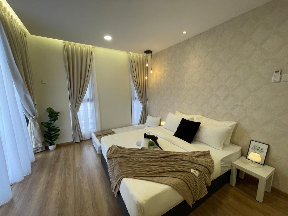 Pangsapuri The Cove Duplex 13pax 3br 4bathroom 2parking By Iwh