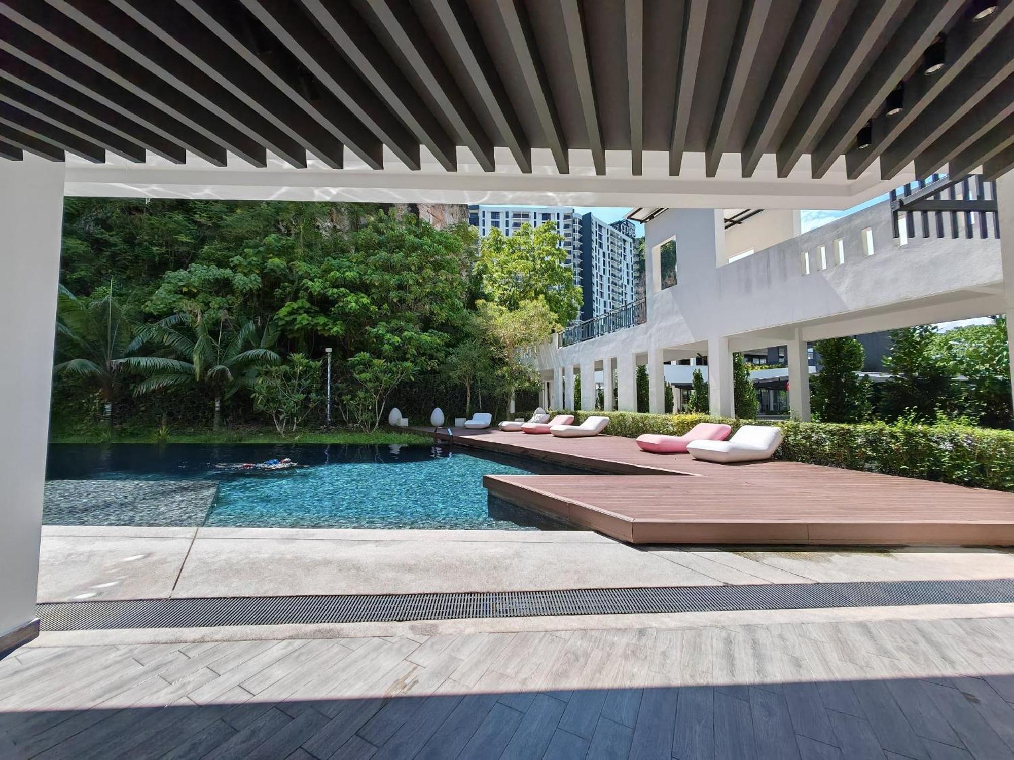 The Cove Duplex 13pax 3br 4bathroom 2parking By Iwh